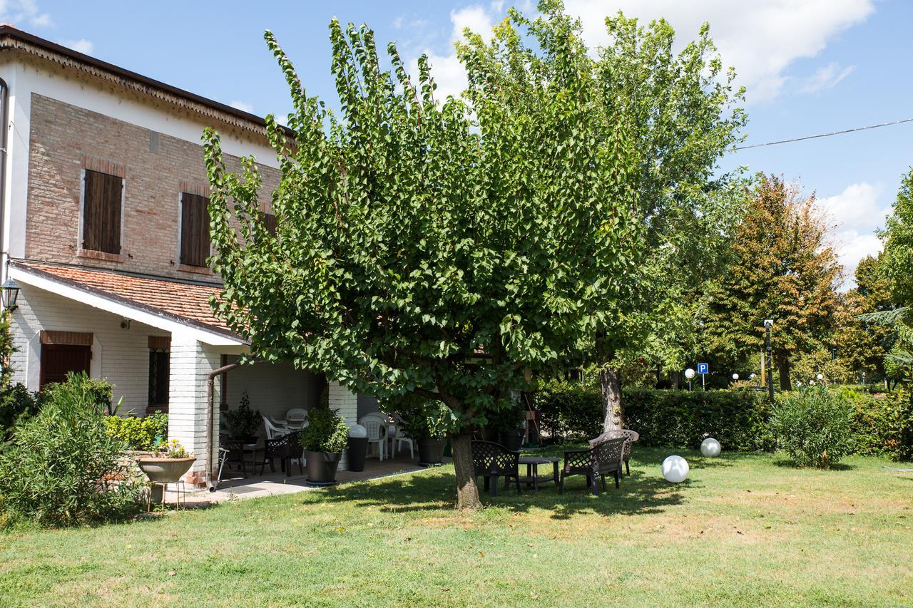 Country Resort Modena Eksteriør bilde